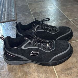 Steel toe shoes women’s 9.5